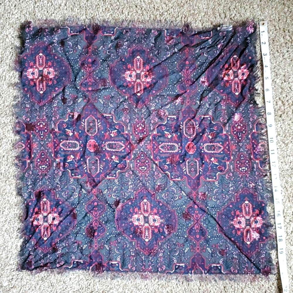Like new! Madewell silk & wool-blend kerchief scarf